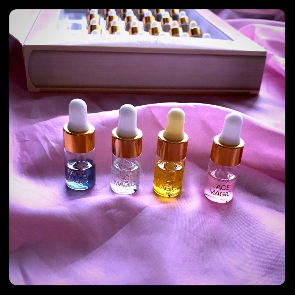 ❤️SOLD❤️28Days Face Magic Diary Ampules